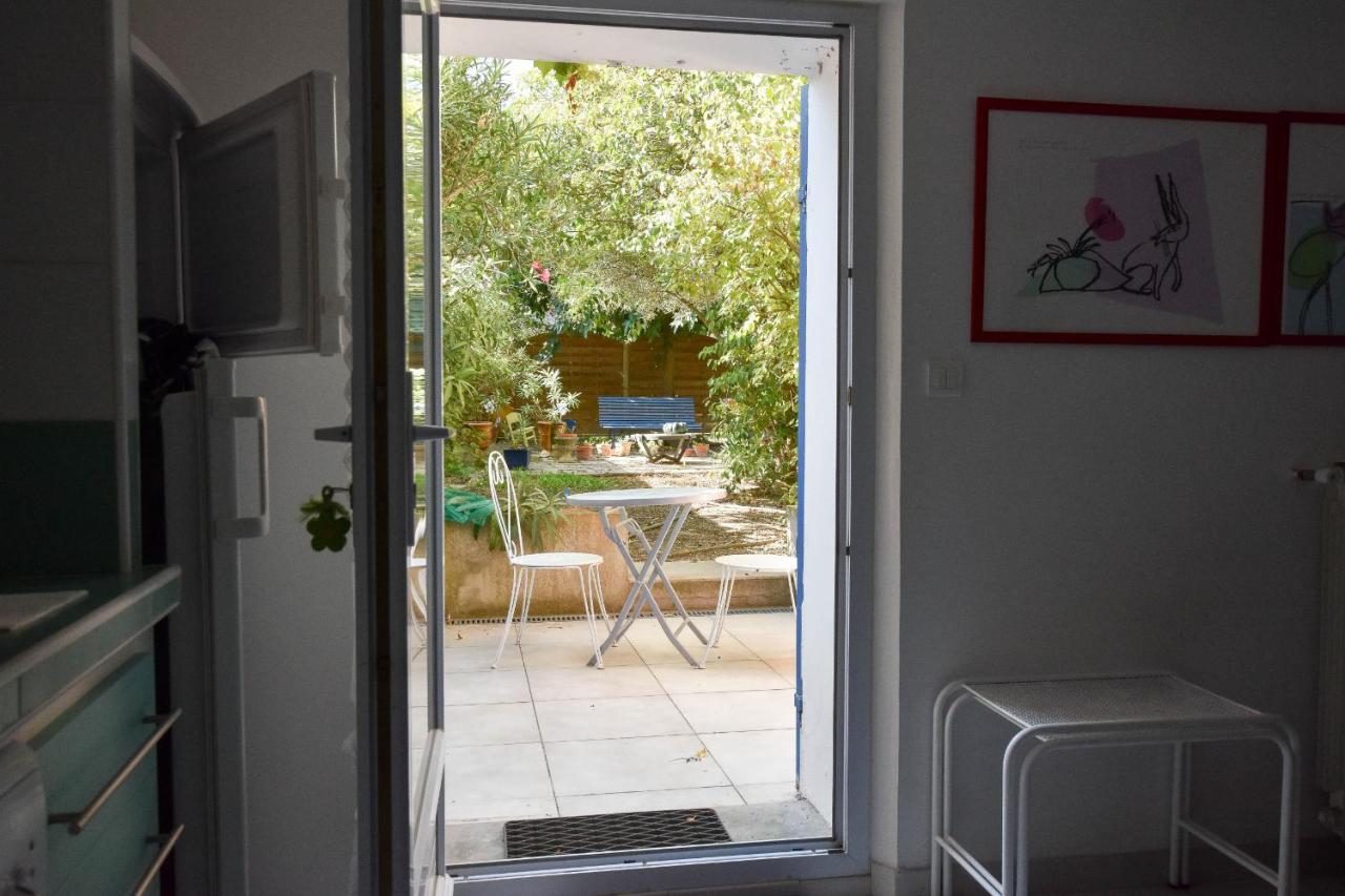 Moulin Rose, Parking - Jardin Apartment Arles Bagian luar foto